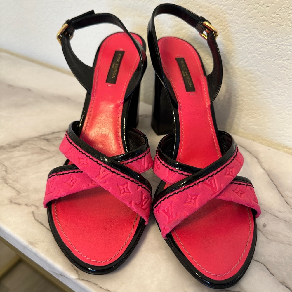 Louis Vuitton Pink and Black Logo Heels 9.5